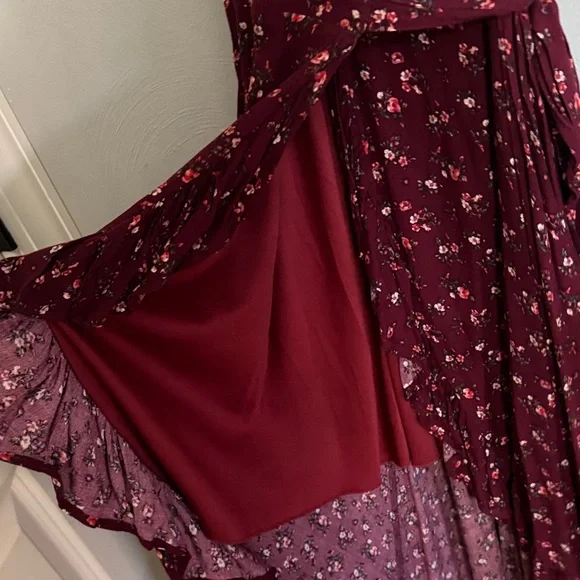 Francesca’s Burgundy Floral Wrap Dress - Picture 6 of 8